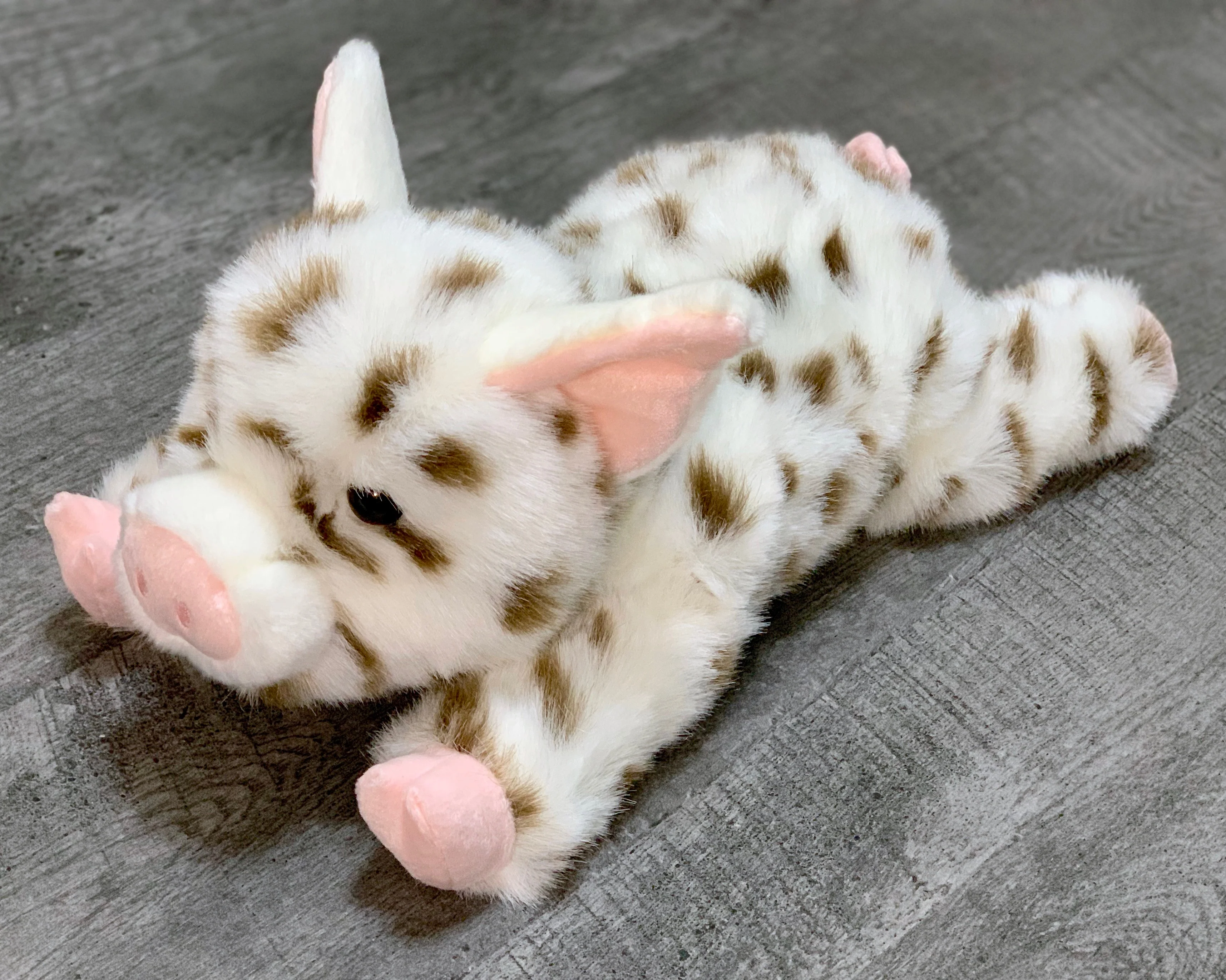 Weighted Spotted Pig Plush — 17" Chubby Cuddles (Up to 5 lbs) - Image 5