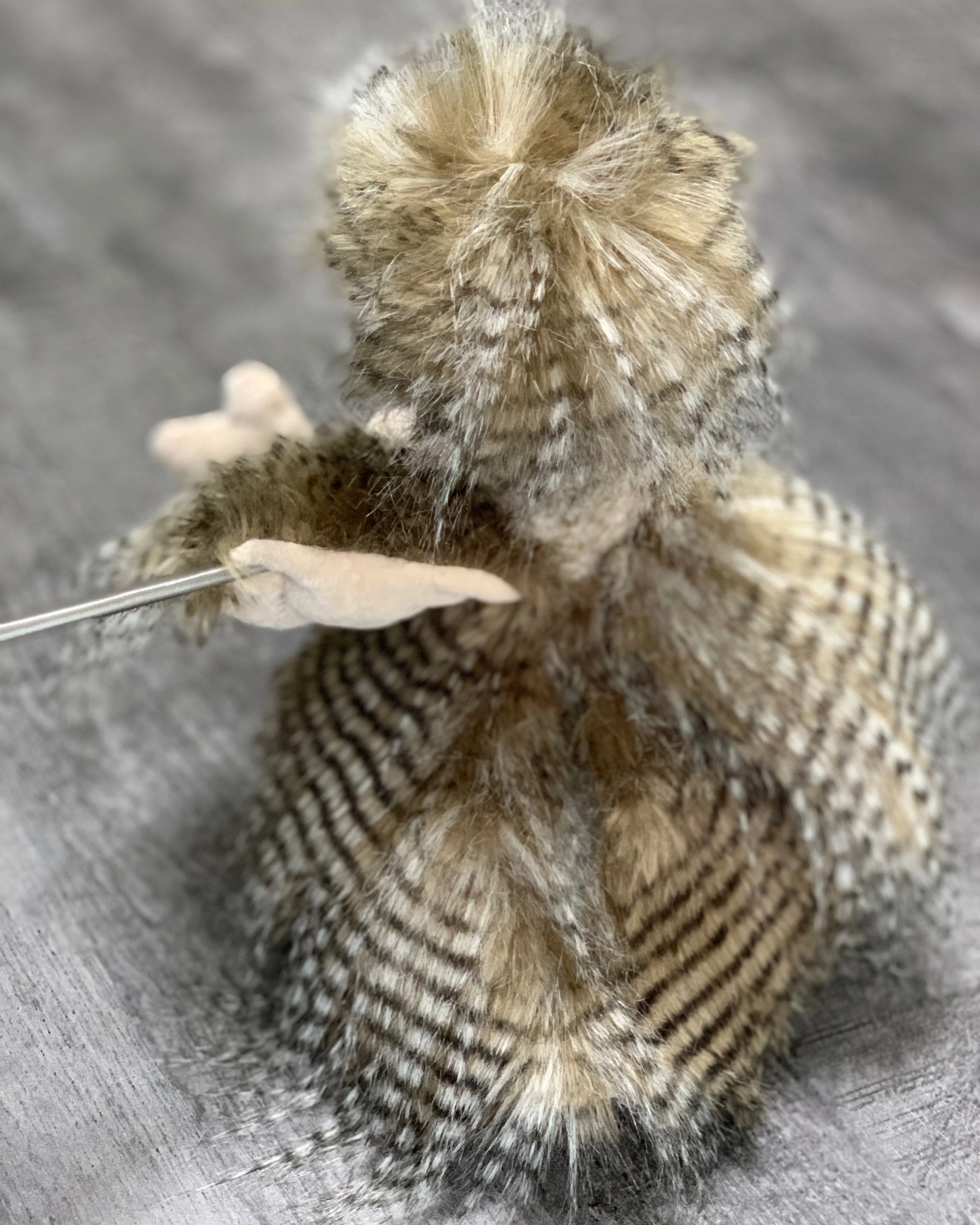 Weighted Ostrich Plush – 19" Feathery Lap Buddy (Up to 5 lbs) - Image 10