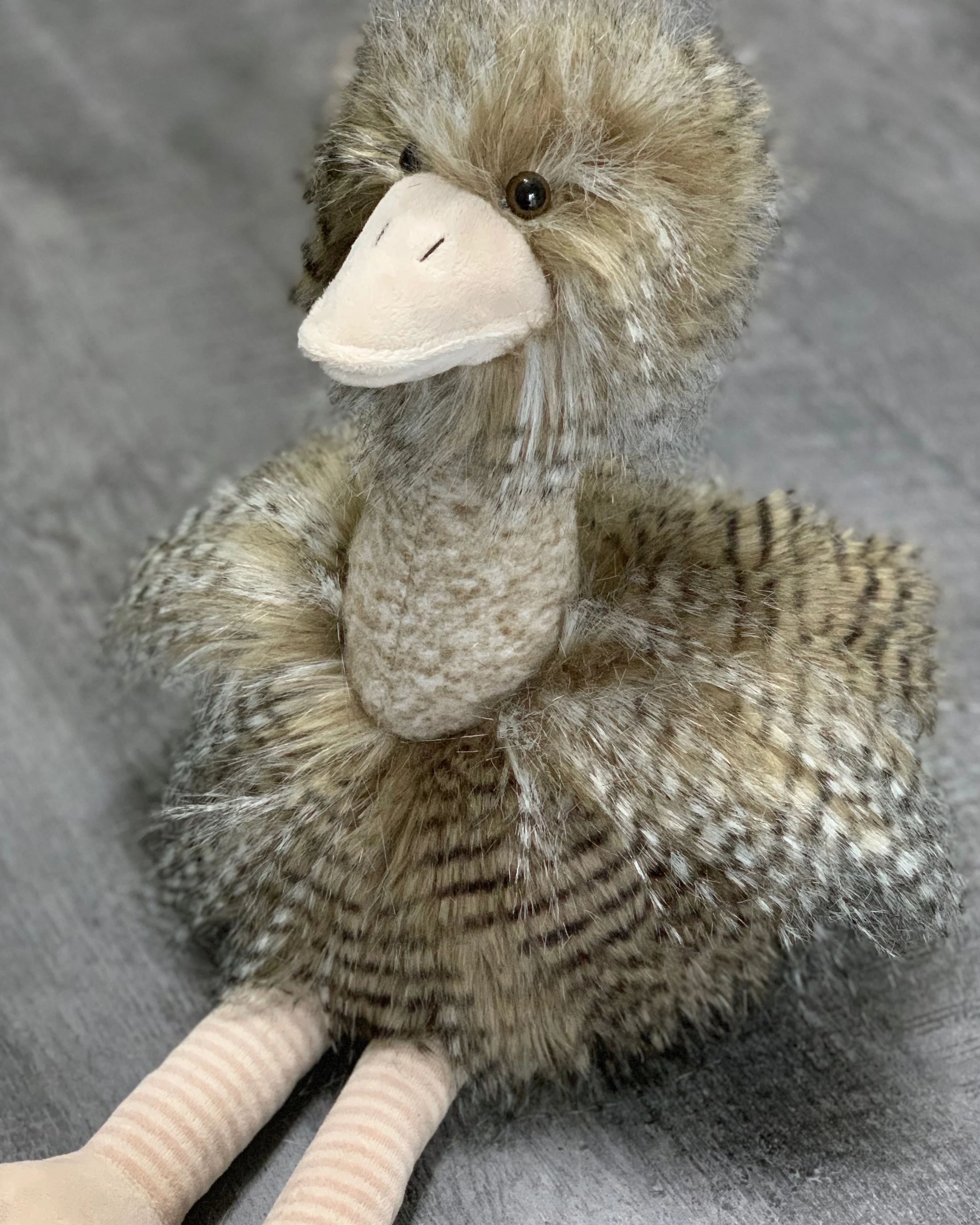 Weighted Ostrich Plush – 19" Feathery Lap Buddy (Up to 5 lbs) - Image 7