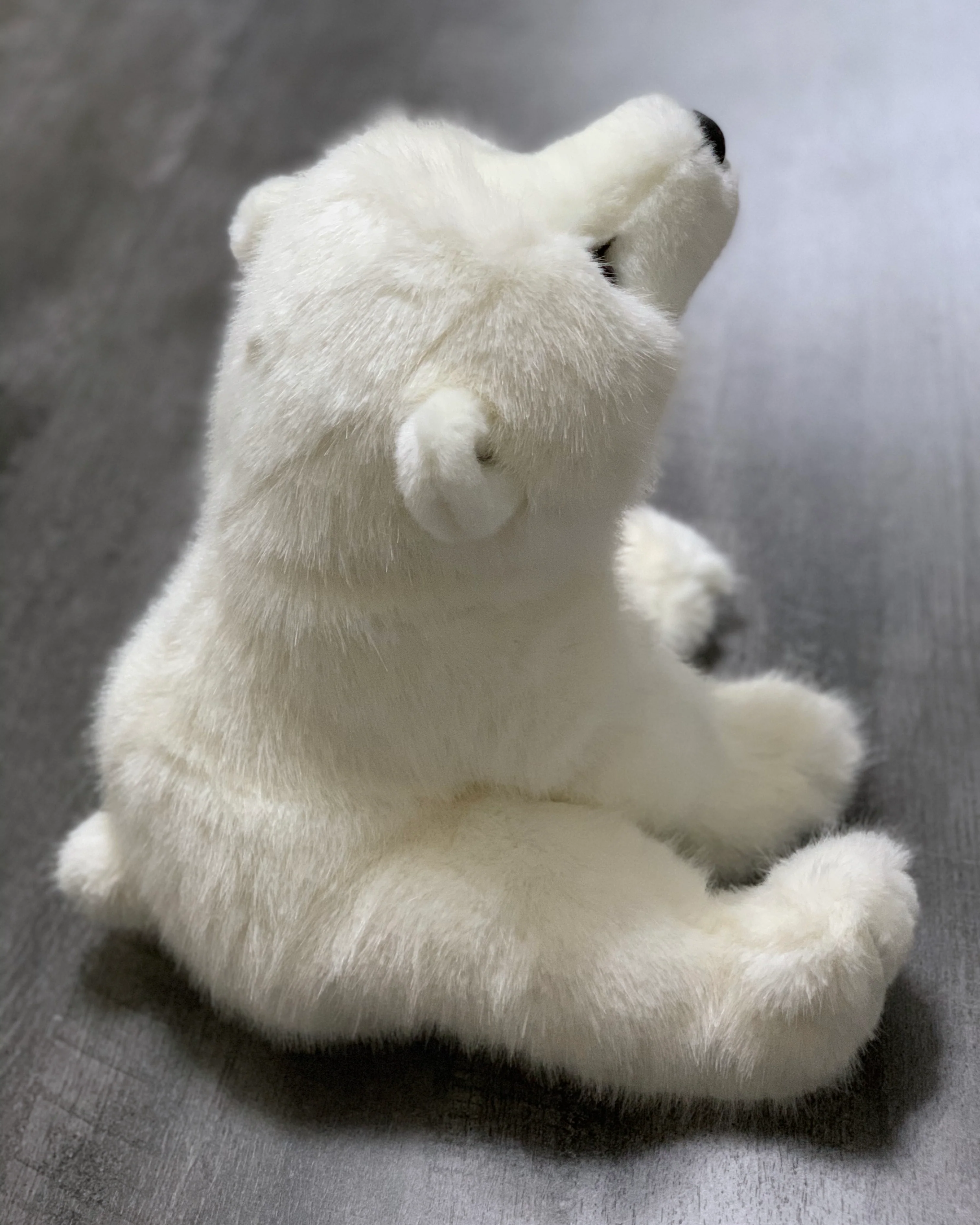19-inch Weighted Polar Bear, up to 10lbs - Image 4