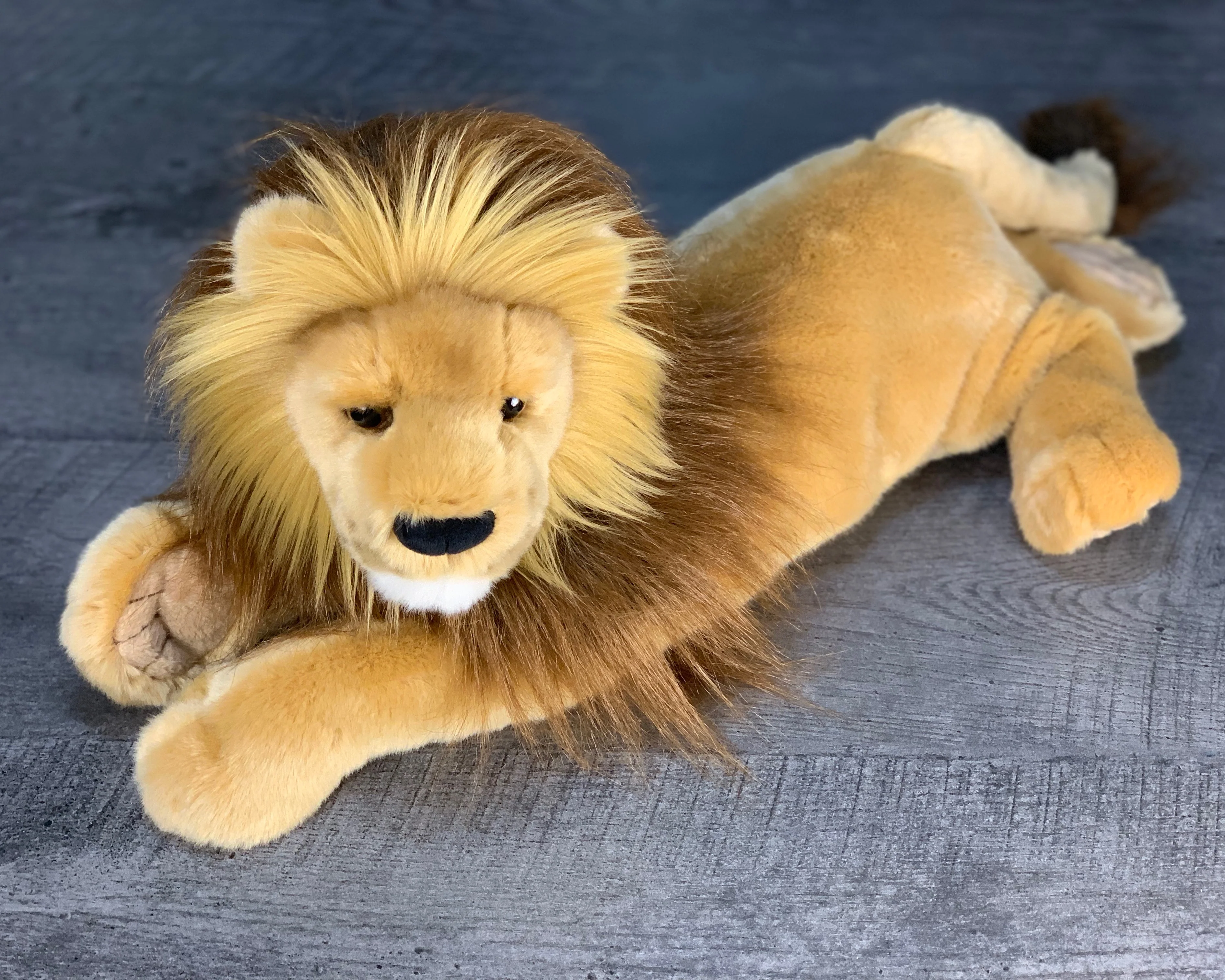 Weighted Lion Plush — 22" Lifelike Mane, Ultra-Soft (Up to 8 lbs) - Image 5
