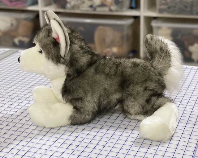 Weighted Husky Plush — 25" Blue-Eyed, Ultra-Soft (Up to 11 lbs) - Image 8